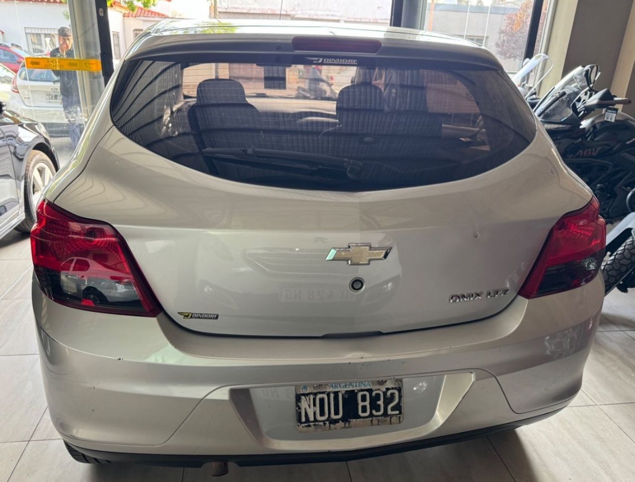 Chevrolet Onix Usado Financiado en Mendoza, deRuedas