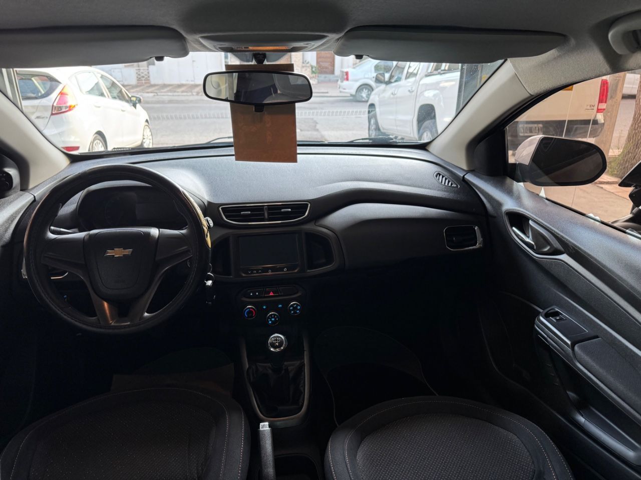 Chevrolet Onix Usado Financiado en Mendoza, deRuedas