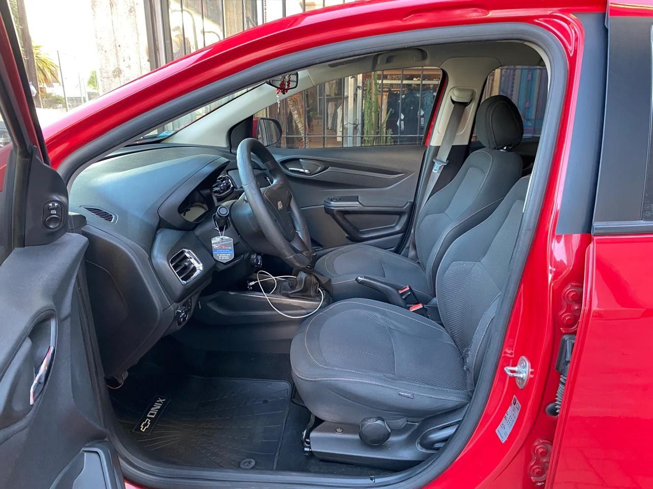 Chevrolet Onix Usado Financiado en Córdoba, deRuedas