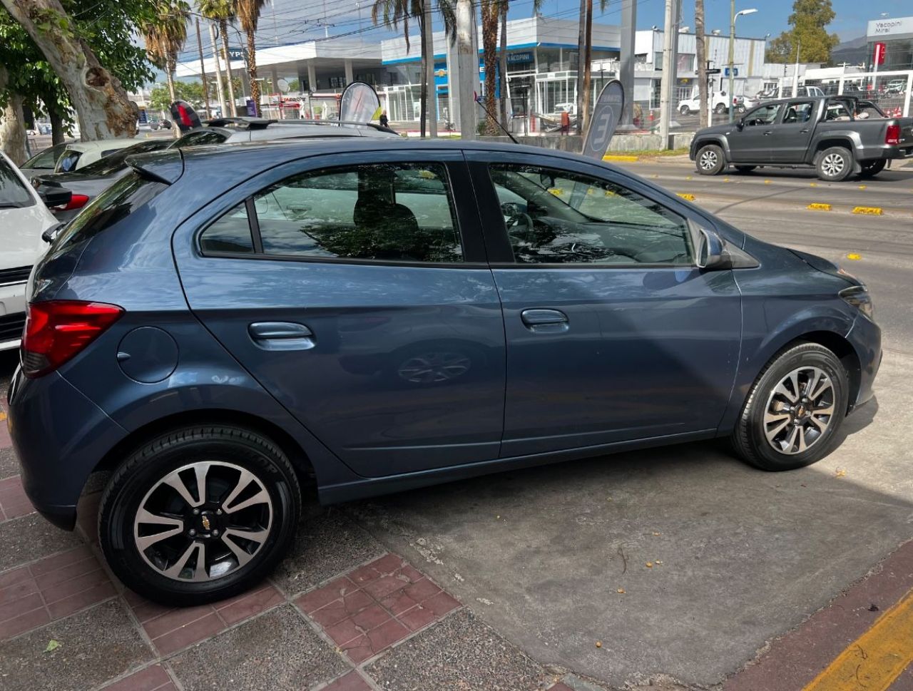 Chevrolet Onix Usado en Mendoza, deRuedas