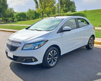 Chevrolet Onix Usado en Mendoza Financiado