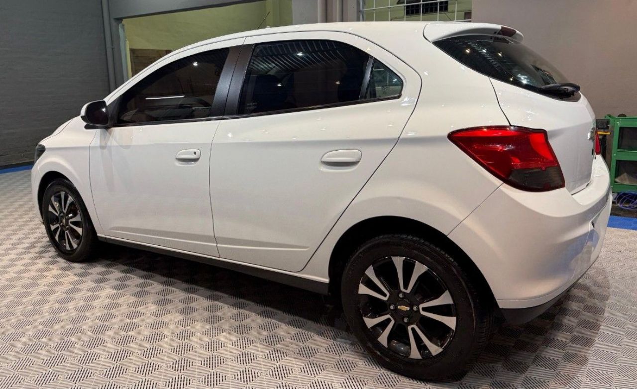 Chevrolet Onix Usado en Mendoza, deRuedas