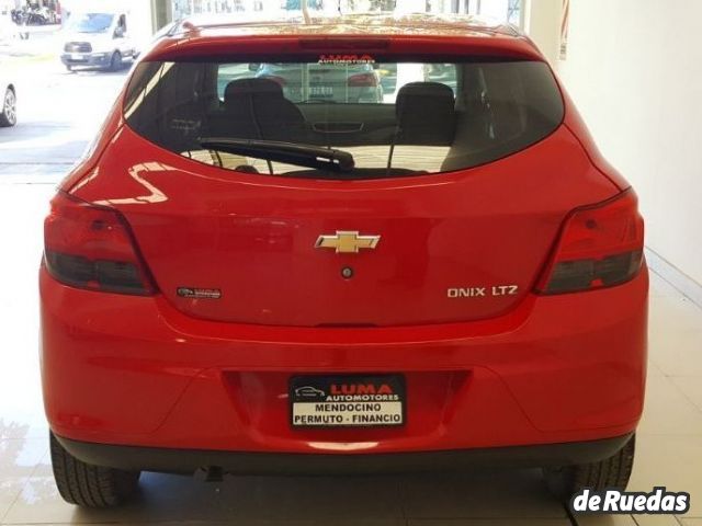 Chevrolet Onix Usado en Mendoza, deRuedas