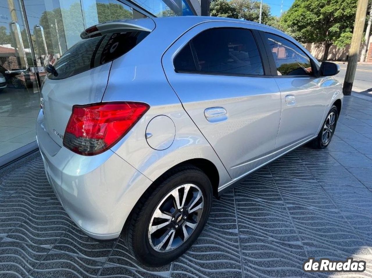 Chevrolet Onix Usado en Córdoba, deRuedas