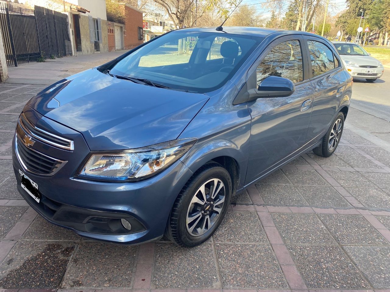 Chevrolet Onix Usado en Mendoza, deRuedas