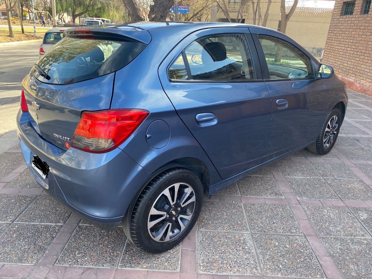 Chevrolet Onix Usado en Mendoza, deRuedas