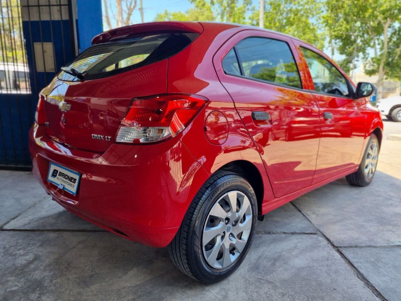 Chevrolet Onix Usado en Mendoza, deRuedas