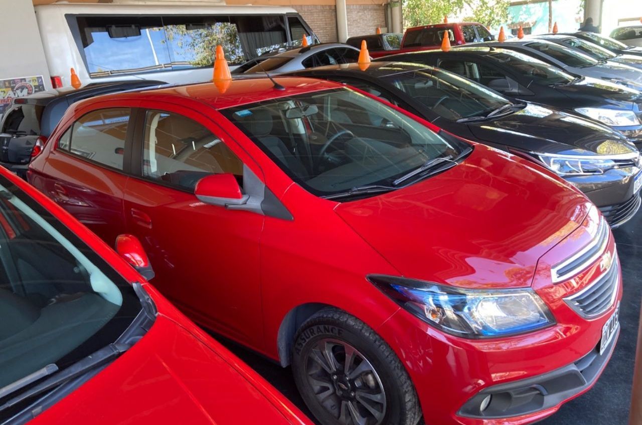 Chevrolet Onix Usado en Mendoza, deRuedas