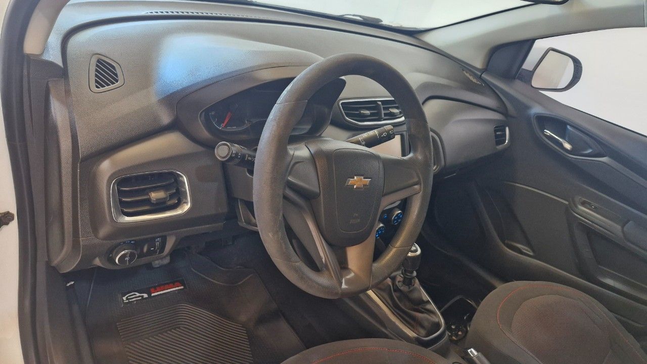 Chevrolet Onix Usado Financiado en Mendoza, deRuedas
