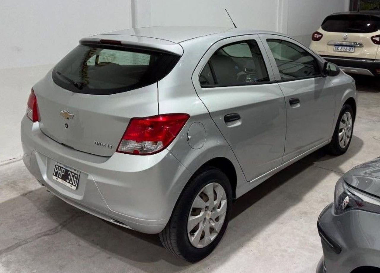 Chevrolet Onix Usado en San Luis, deRuedas