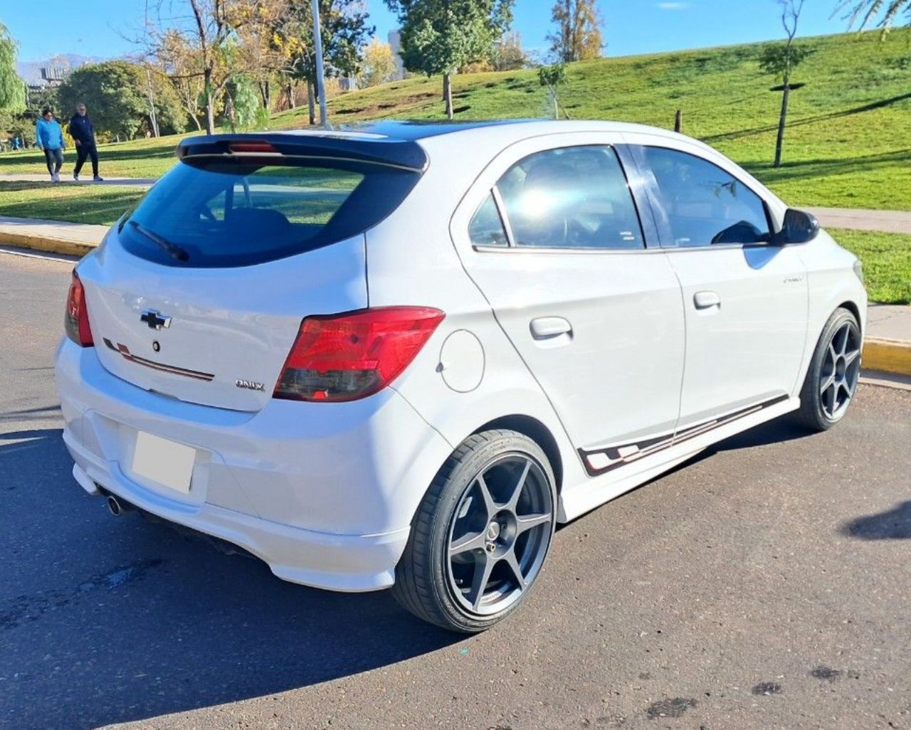 Chevrolet Onix Usado Financiado en Mendoza, deRuedas