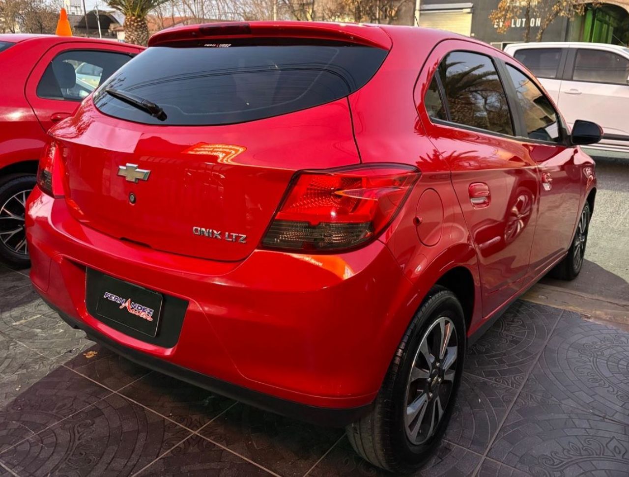 Chevrolet Onix Usado en Mendoza, deRuedas