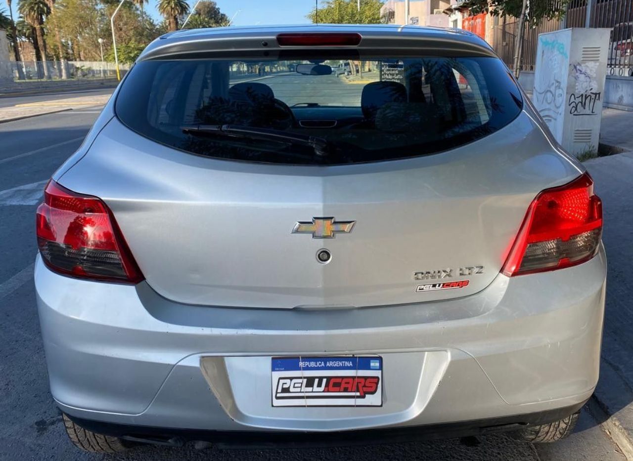 Chevrolet Onix Usado Financiado en San Juan, deRuedas