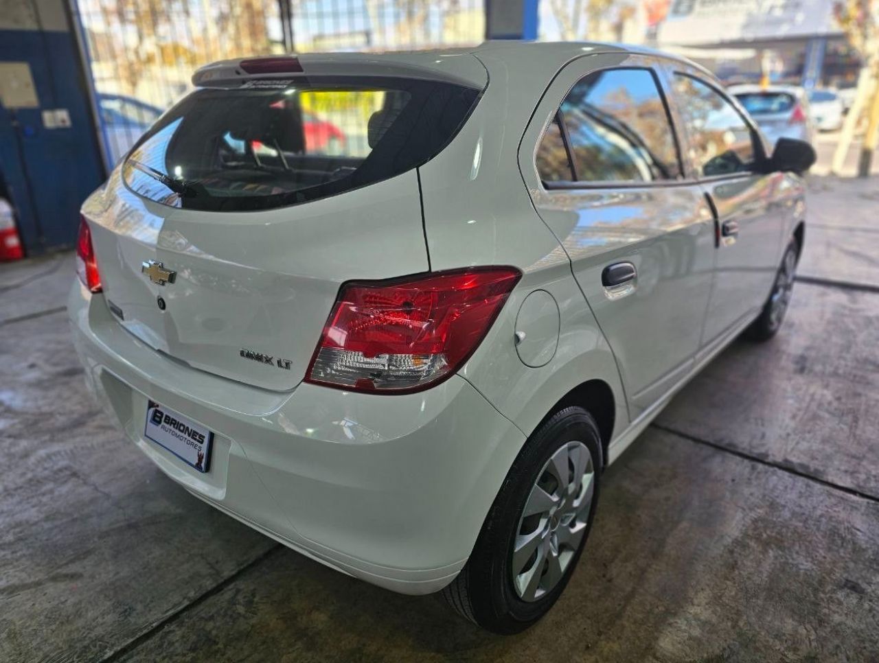 Chevrolet Onix Usado en Mendoza, deRuedas