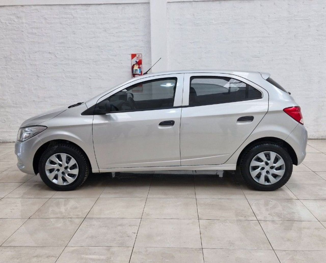 Chevrolet Onix Usado Financiado en Mendoza, deRuedas