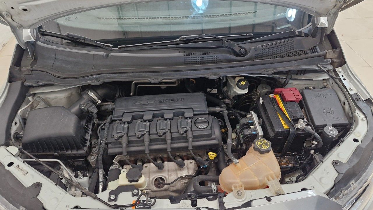 Chevrolet Onix Usado Financiado en Mendoza, deRuedas