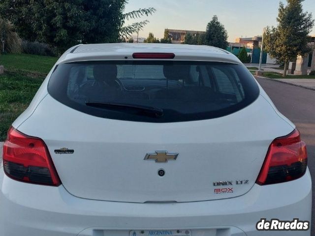 Chevrolet Onix Usado en Mendoza, deRuedas