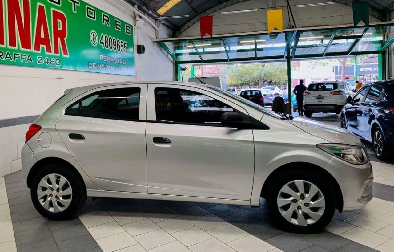 Chevrolet Onix Usado en Córdoba, deRuedas