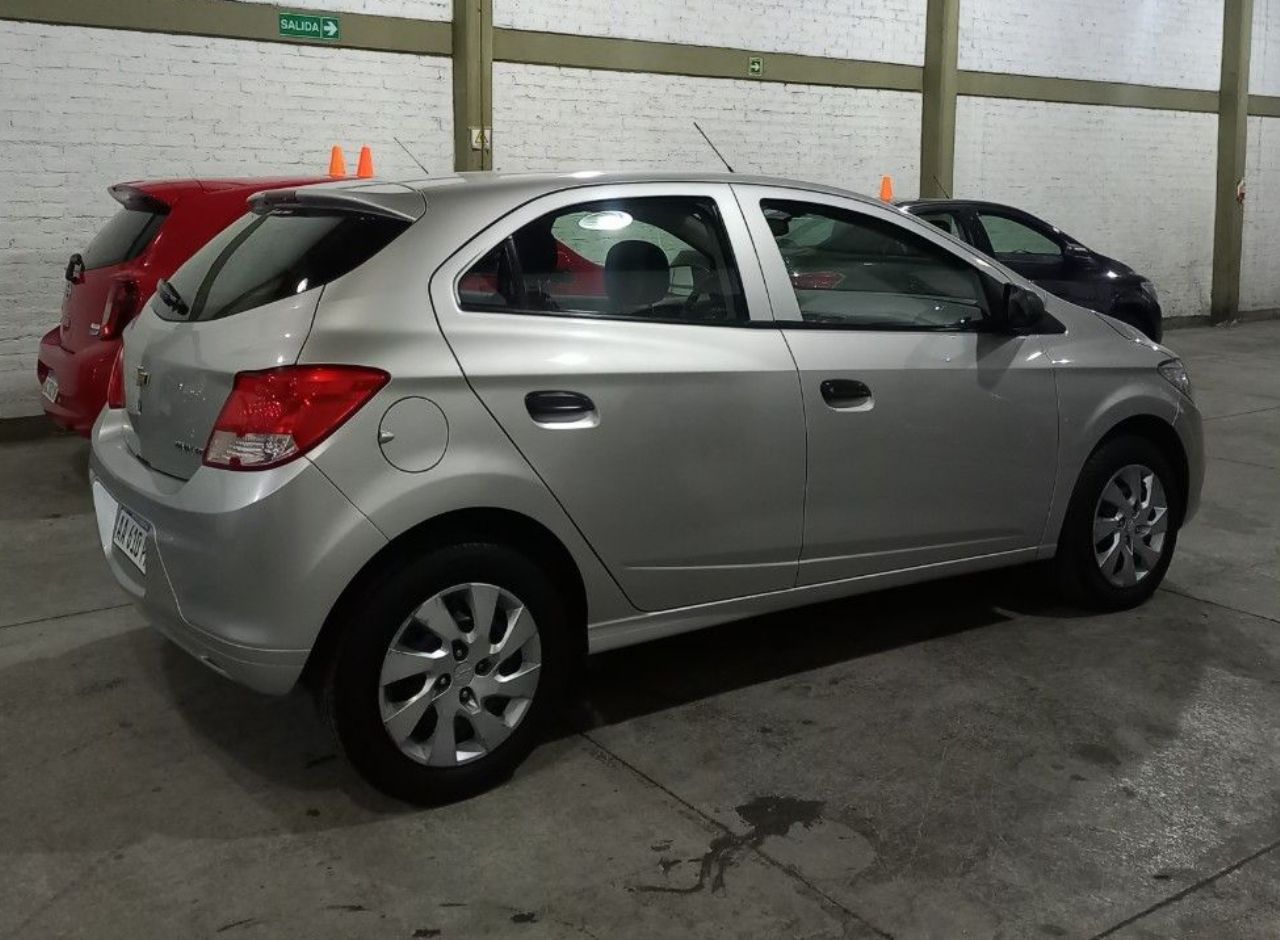 Chevrolet Onix Usado en Mendoza, deRuedas