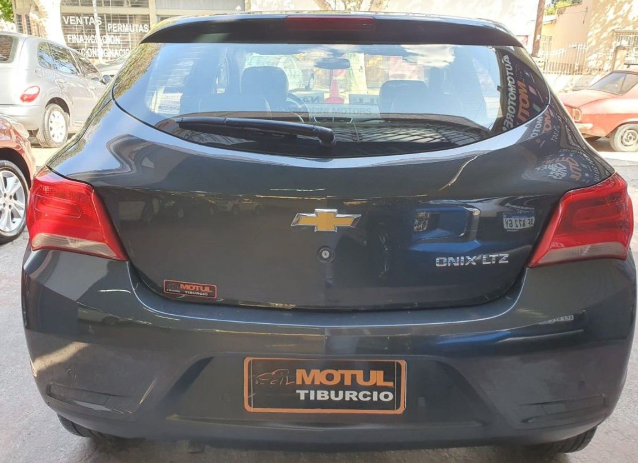 Chevrolet Onix Usado en Mendoza, deRuedas