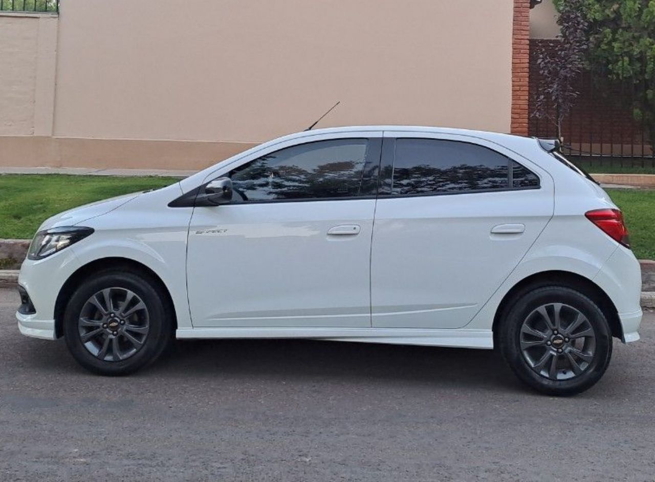 Chevrolet Onix Usado en Mendoza, deRuedas