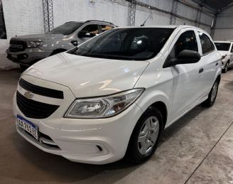 Chevrolet Onix Usado en Mendoza Financiado