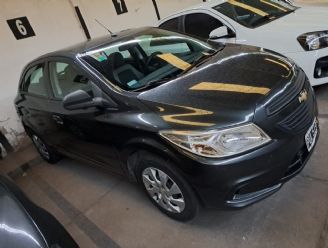 Chevrolet Onix Usado en Tucumán