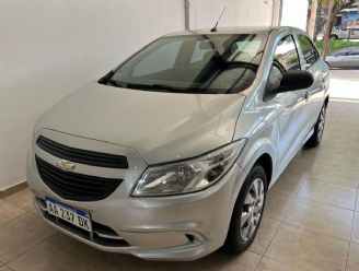 Chevrolet Onix Usado en Córdoba Financiado