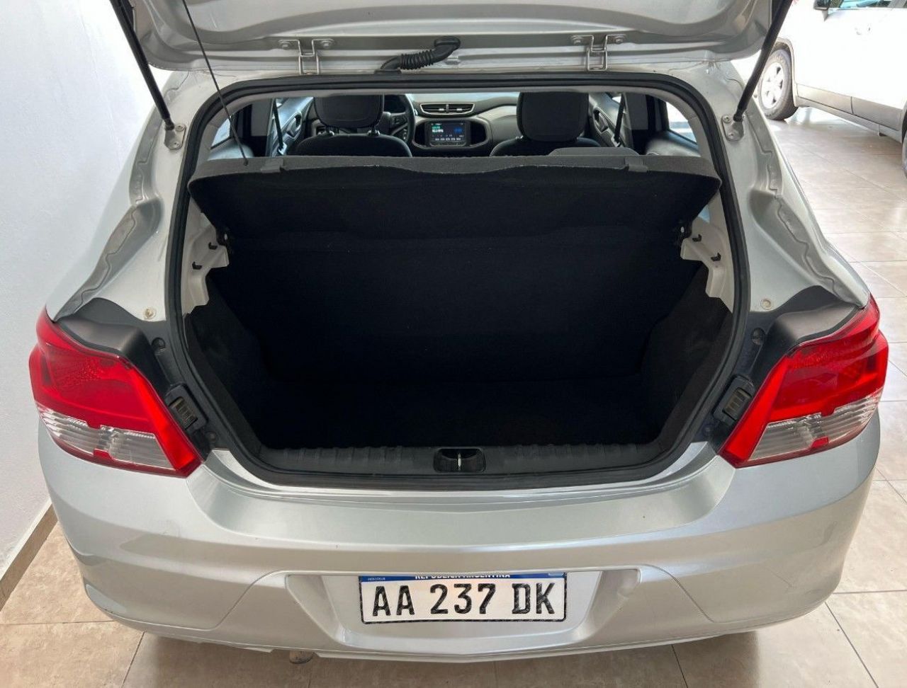 Chevrolet Onix Usado Financiado en Córdoba, deRuedas