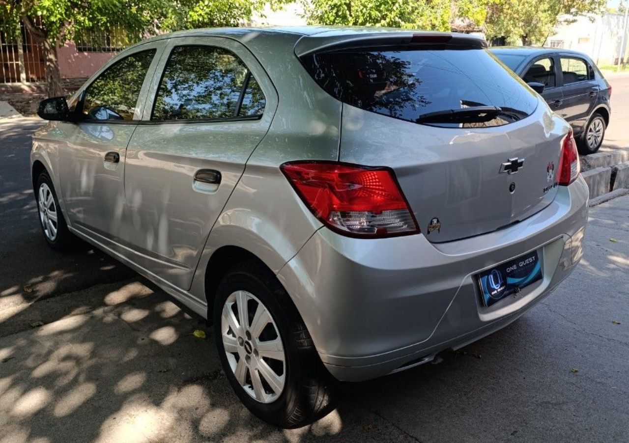 Chevrolet Onix Usado en Mendoza, deRuedas