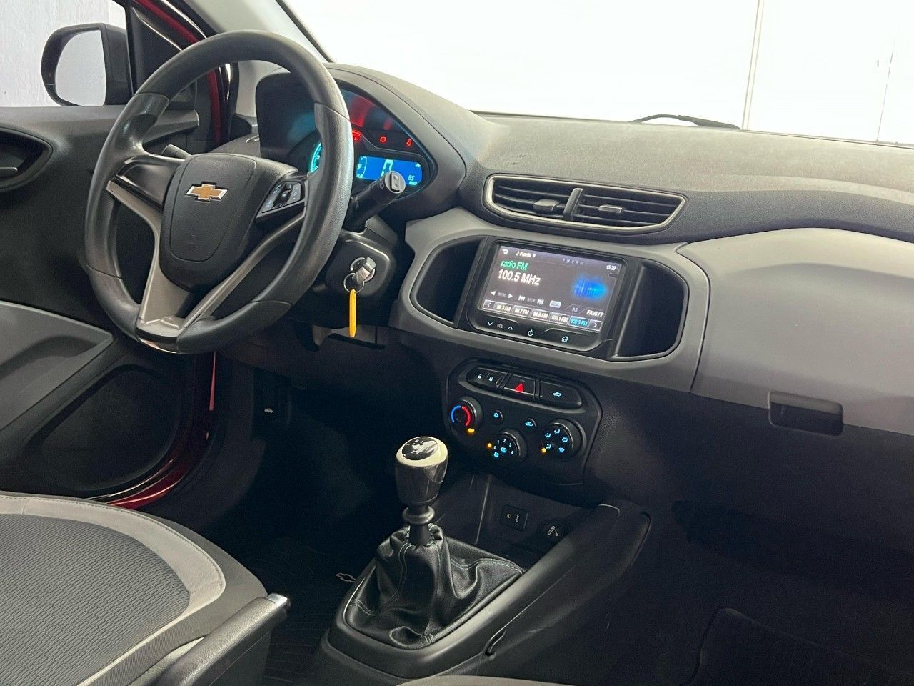 Chevrolet Onix Usado Financiado en Córdoba, deRuedas