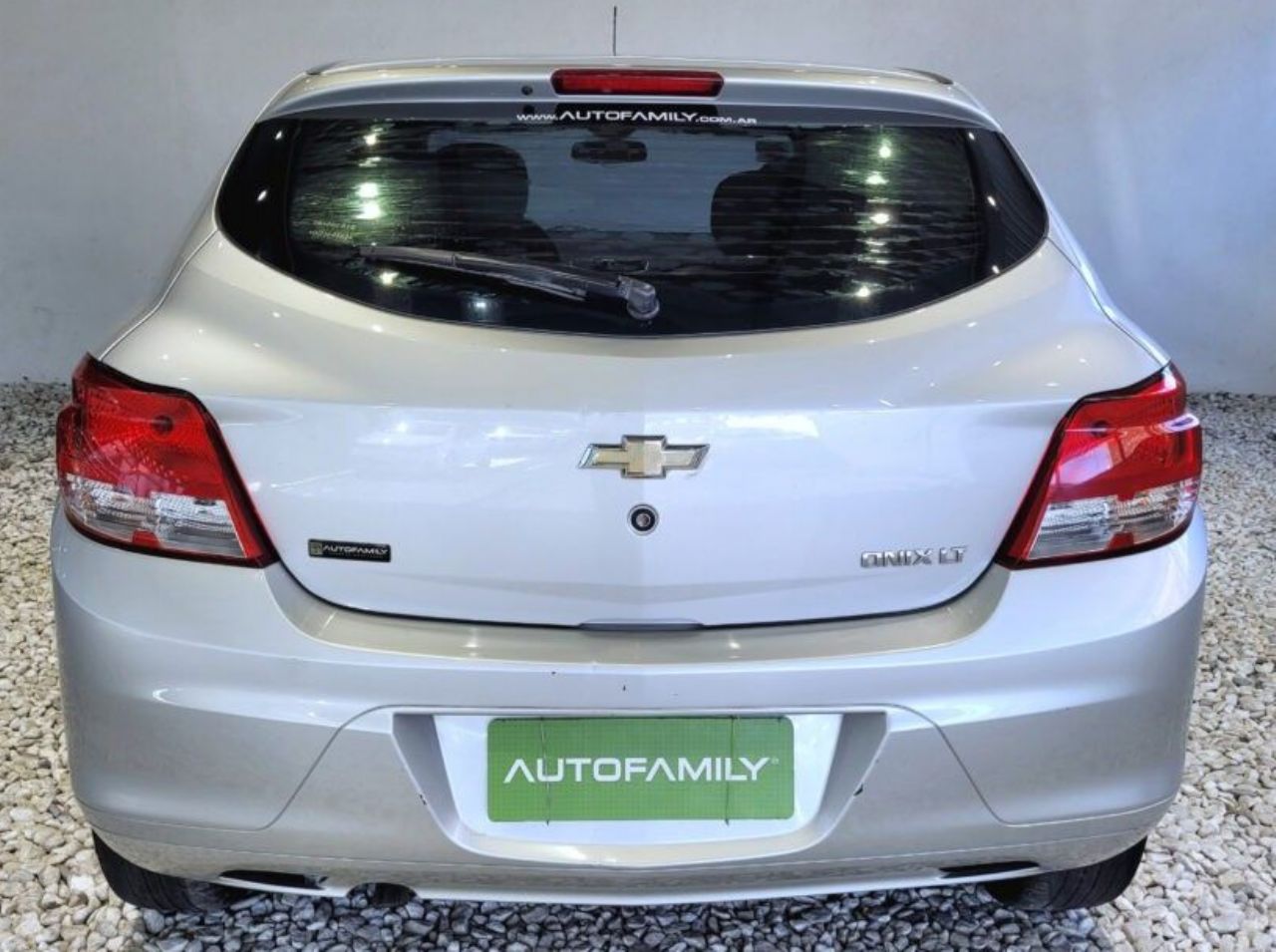Chevrolet Onix Usado Financiado en Córdoba, deRuedas