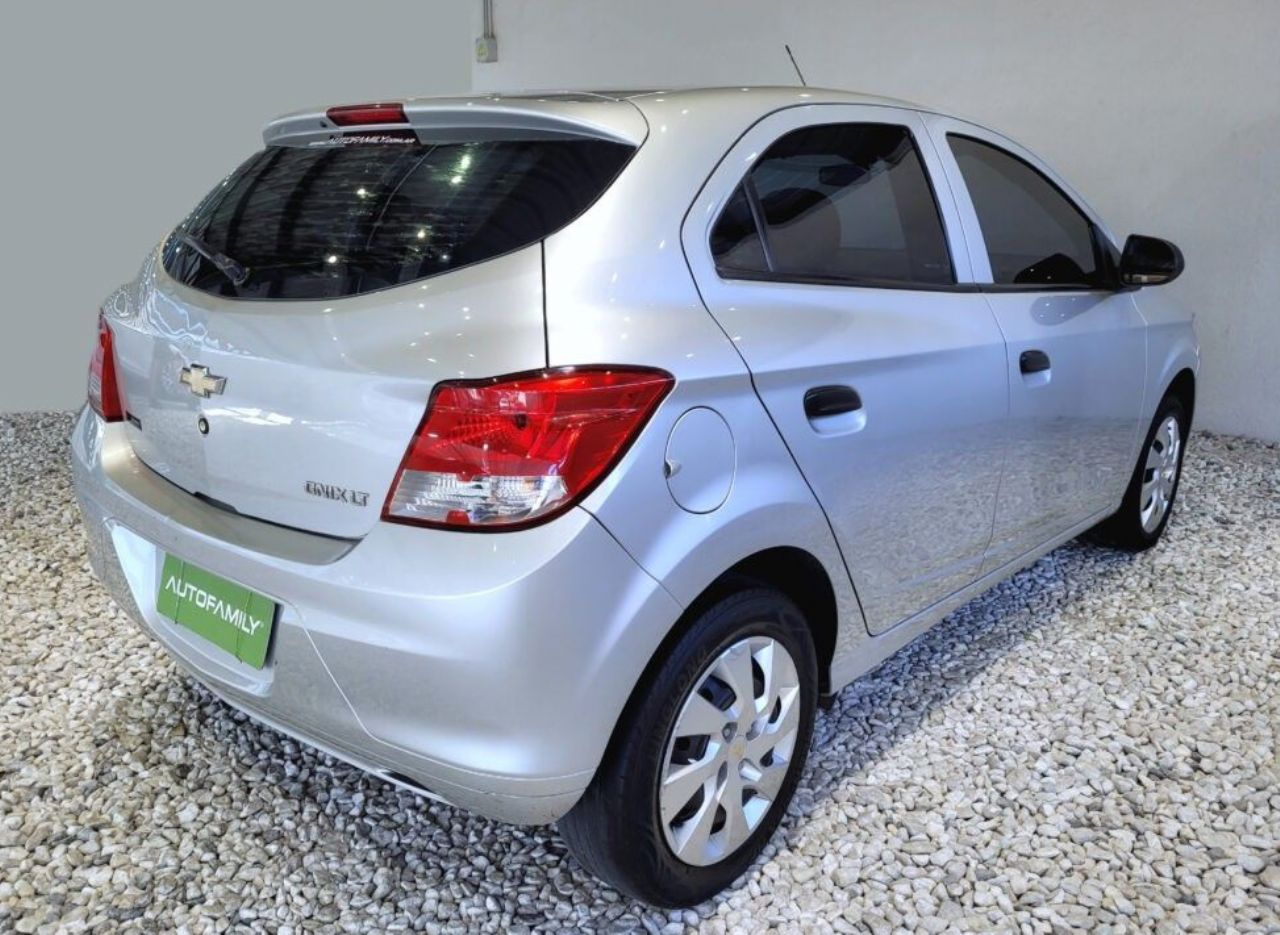 Chevrolet Onix Usado Financiado en Córdoba, deRuedas