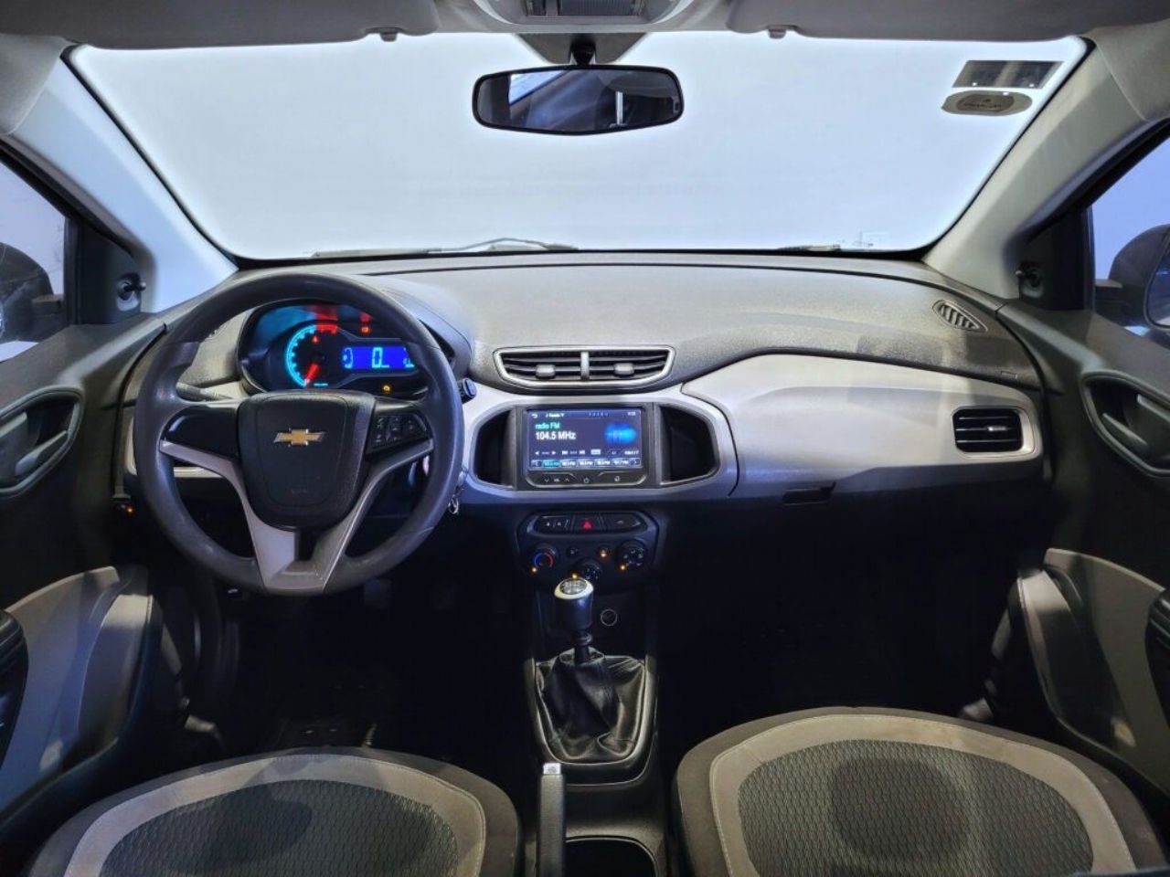 Chevrolet Onix Usado Financiado en Córdoba, deRuedas