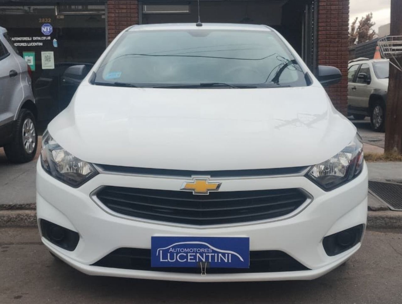 Chevrolet Onix Usado Financiado en Mendoza, deRuedas
