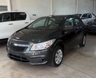 Chevrolet Onix Usado en Mendoza Financiado
