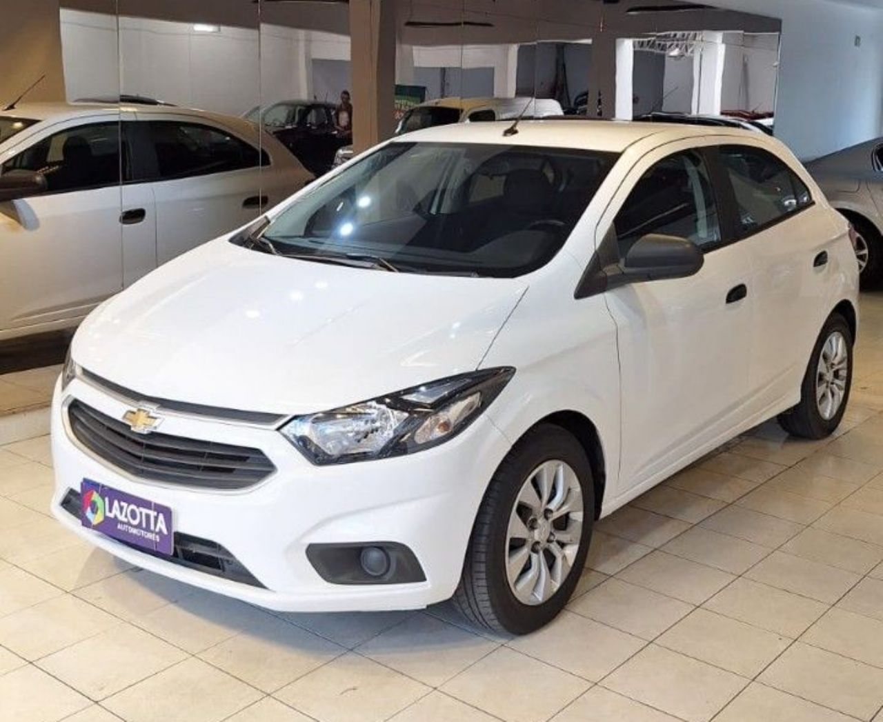 Chevrolet Onix Usado Financiado en Córdoba, deRuedas