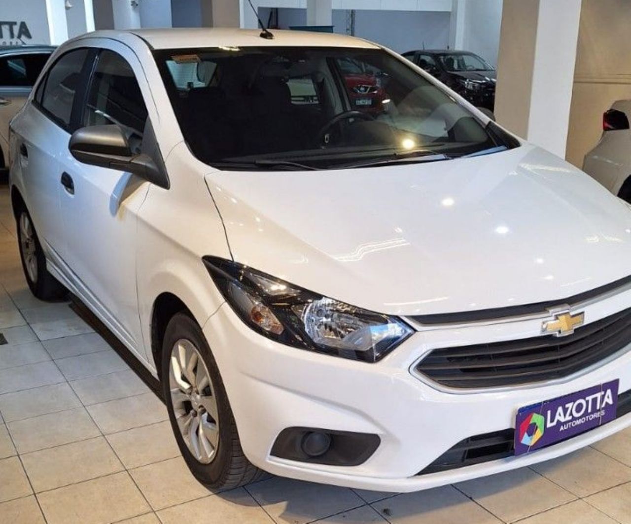 Chevrolet Onix Usado Financiado en Córdoba, deRuedas