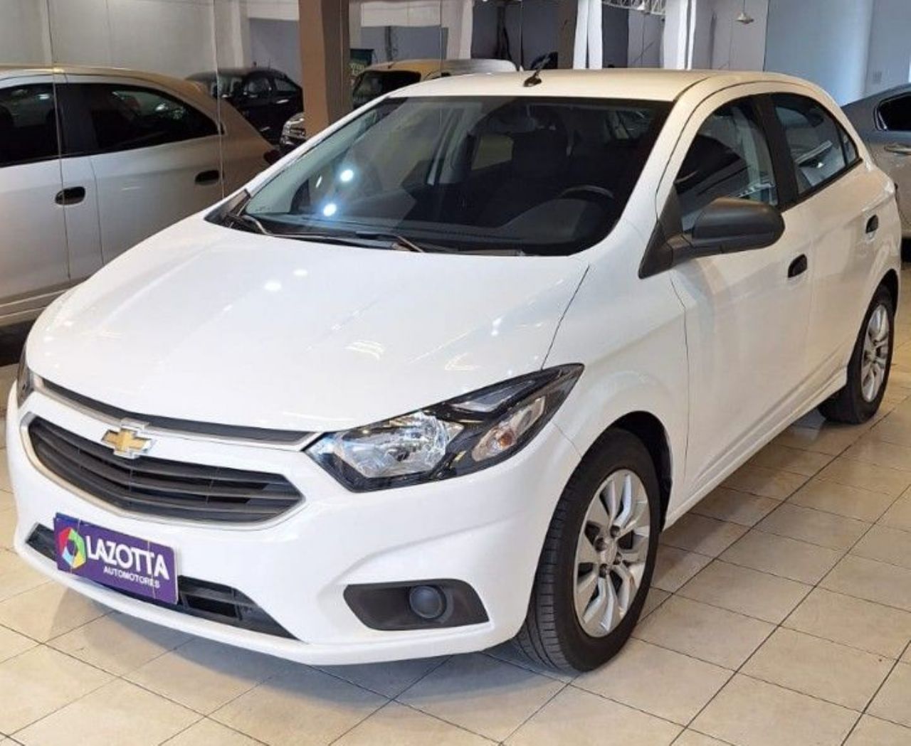 Chevrolet Onix Usado Financiado en Córdoba, deRuedas