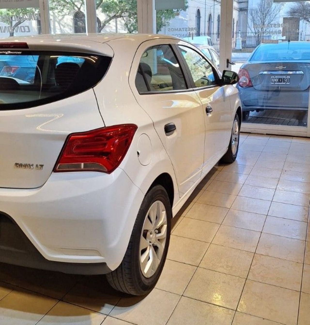 Chevrolet Onix Usado Financiado en Córdoba, deRuedas