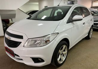 Chevrolet Onix Usado en Córdoba Financiado