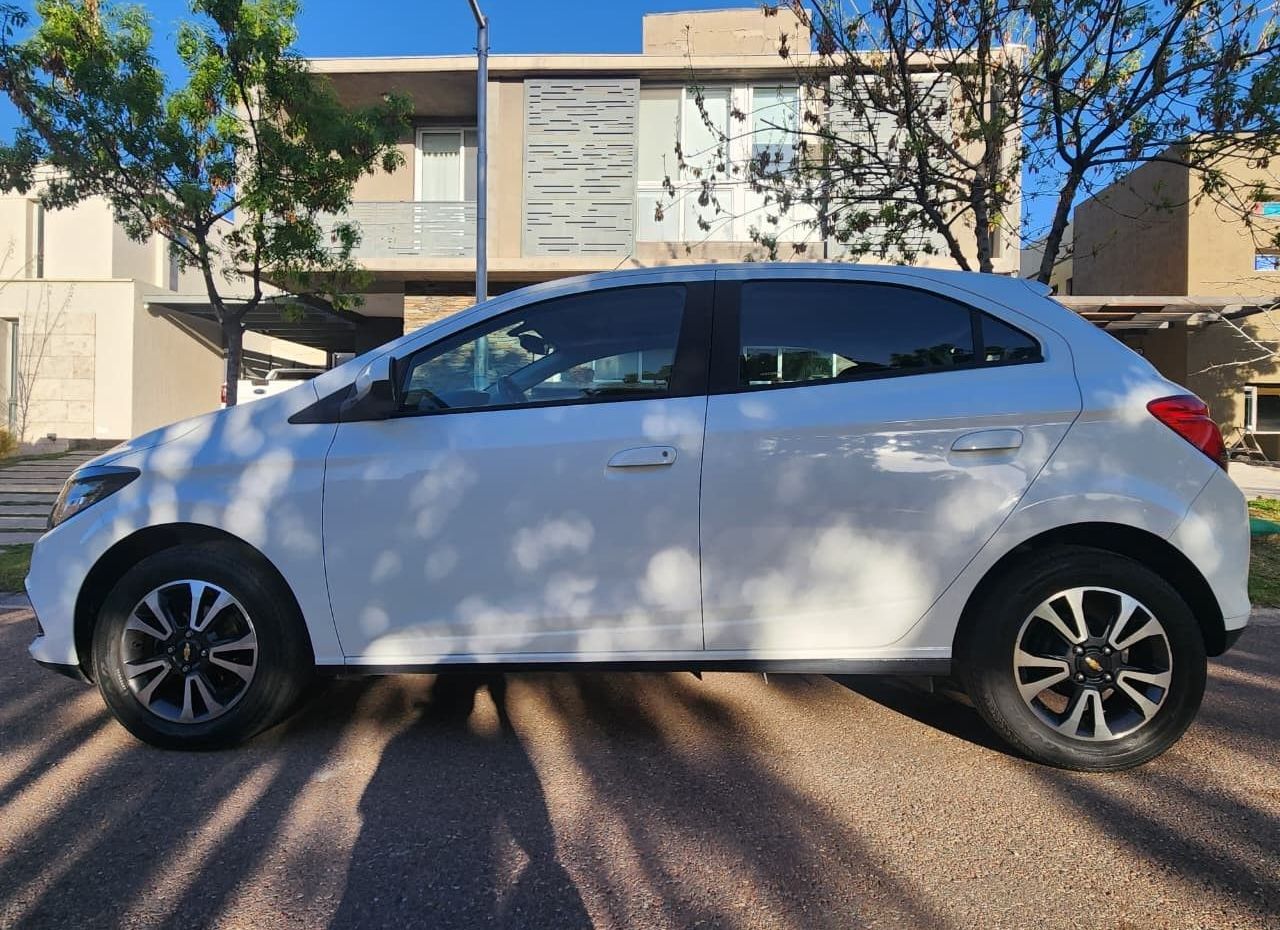 Chevrolet Onix Usado en Mendoza, deRuedas