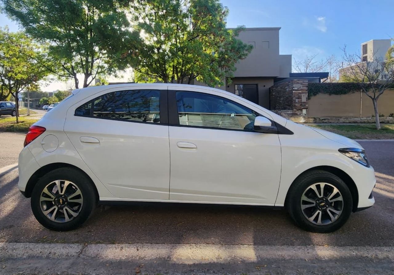 Chevrolet Onix Usado en Mendoza, deRuedas
