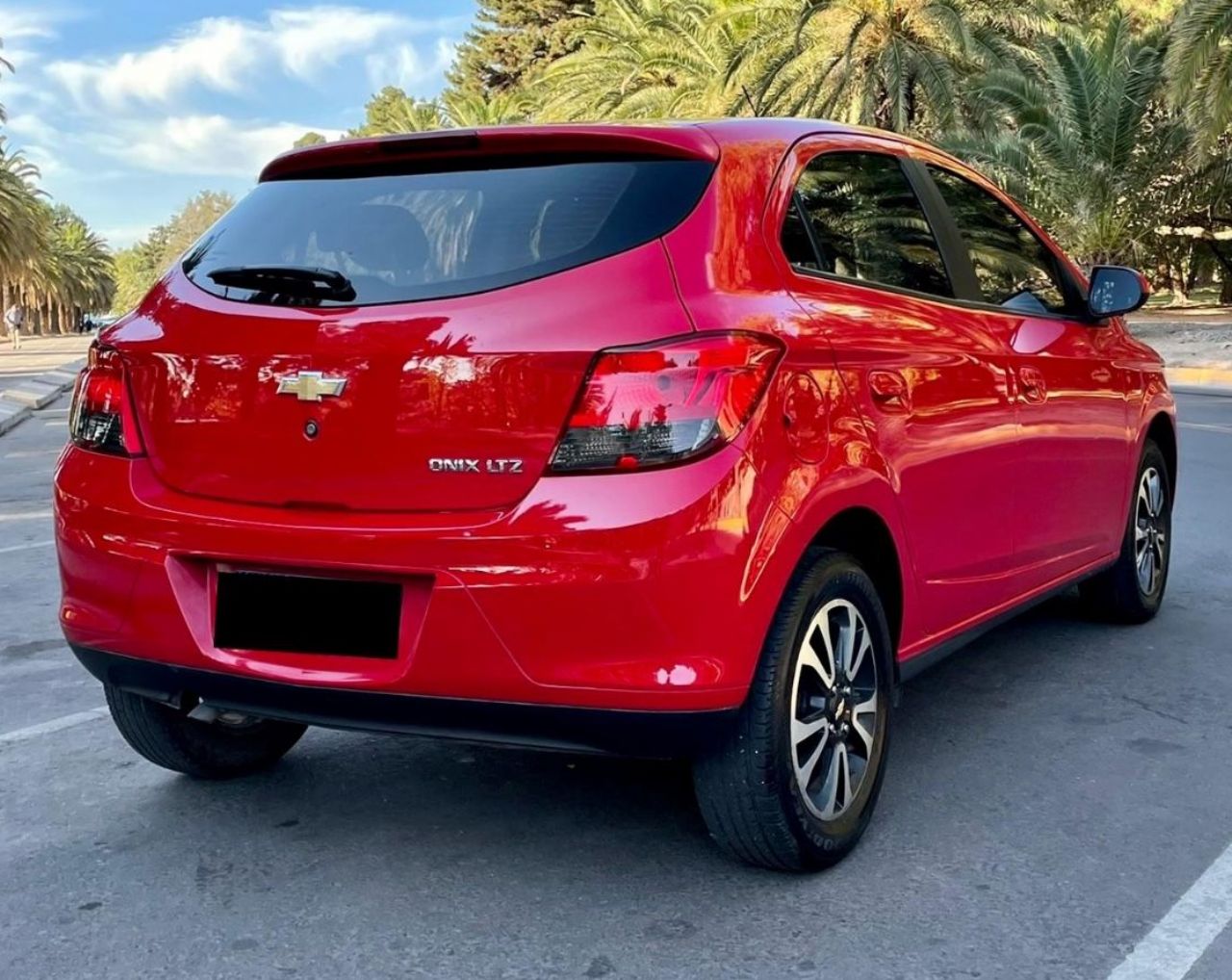 Chevrolet Onix Usado Financiado en Mendoza, deRuedas