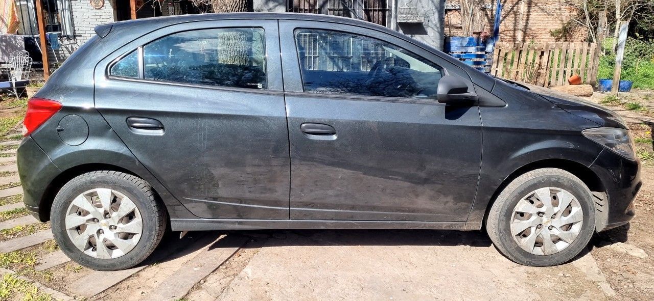 Chevrolet Onix Usado en Santa Fe, deRuedas