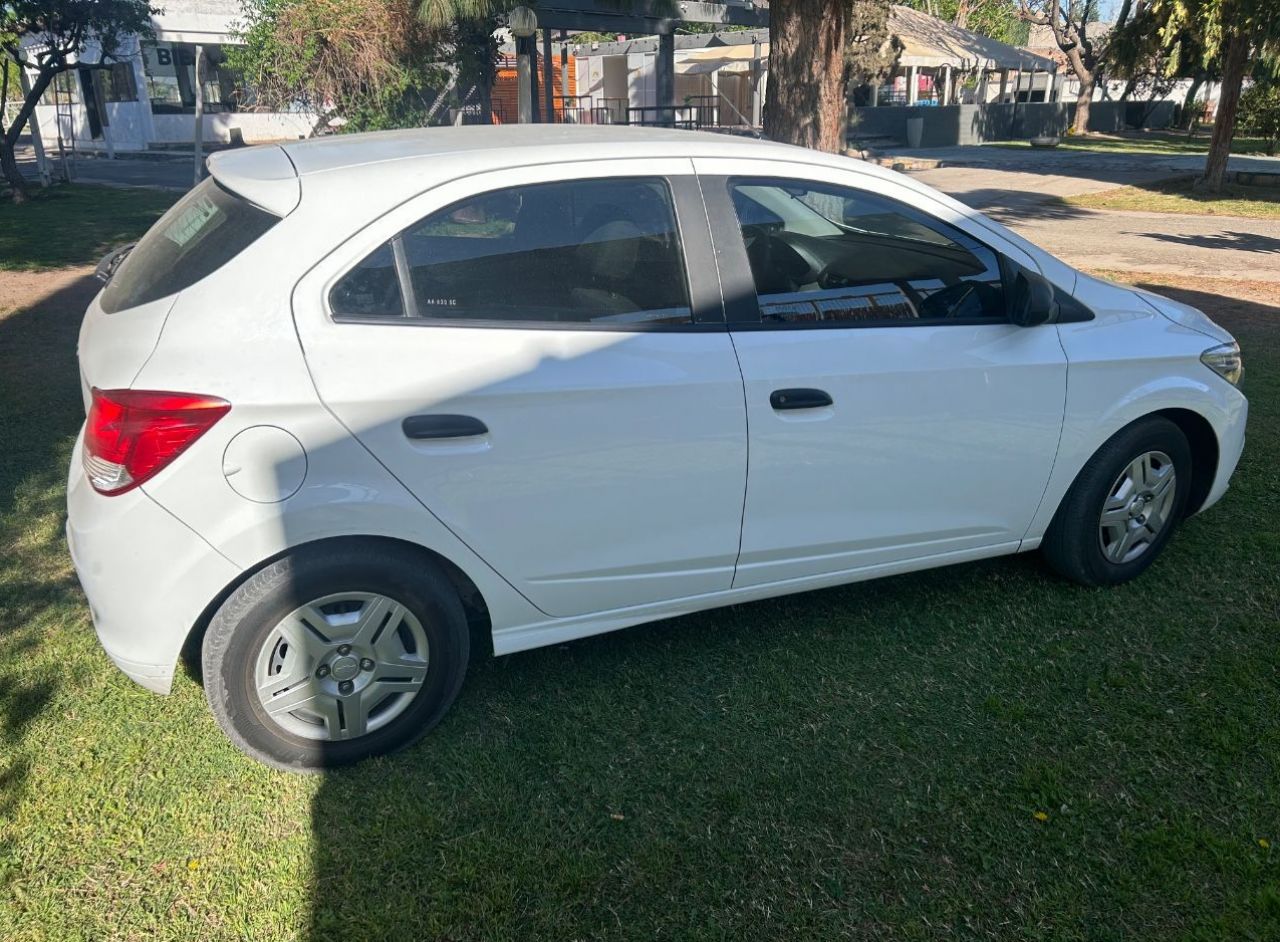 Chevrolet Onix Usado en Mendoza, deRuedas