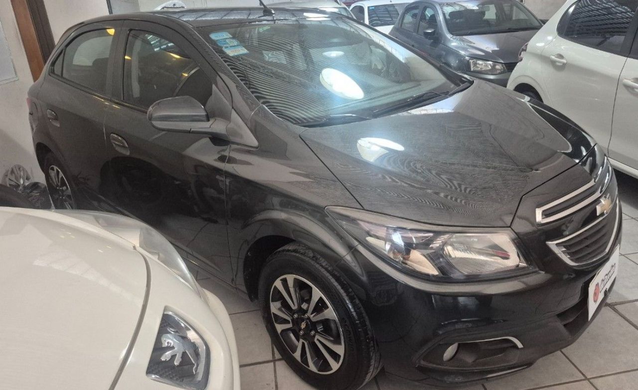 Chevrolet Onix Usado Financiado en Mendoza, deRuedas