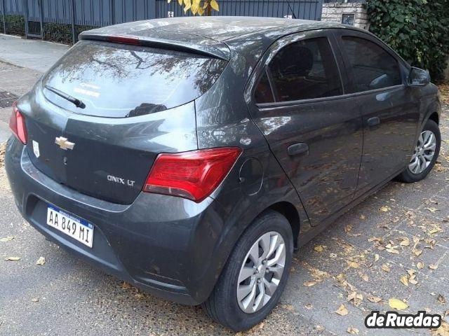 Chevrolet Onix Usado en Mendoza, deRuedas