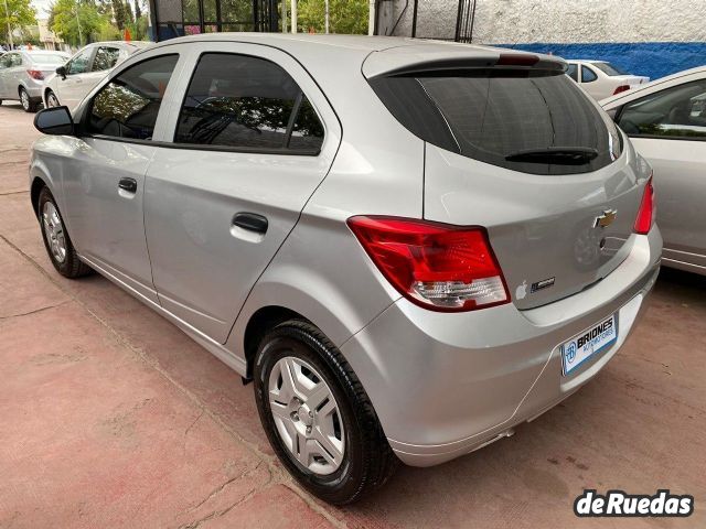 Chevrolet Onix Usado en Mendoza, deRuedas