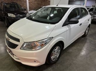 Chevrolet Onix Usado en Mendoza